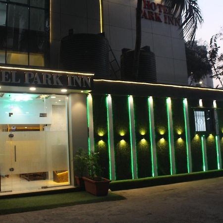 מומביי Hotel Park Inn Andheri West מראה חיצוני תמונה