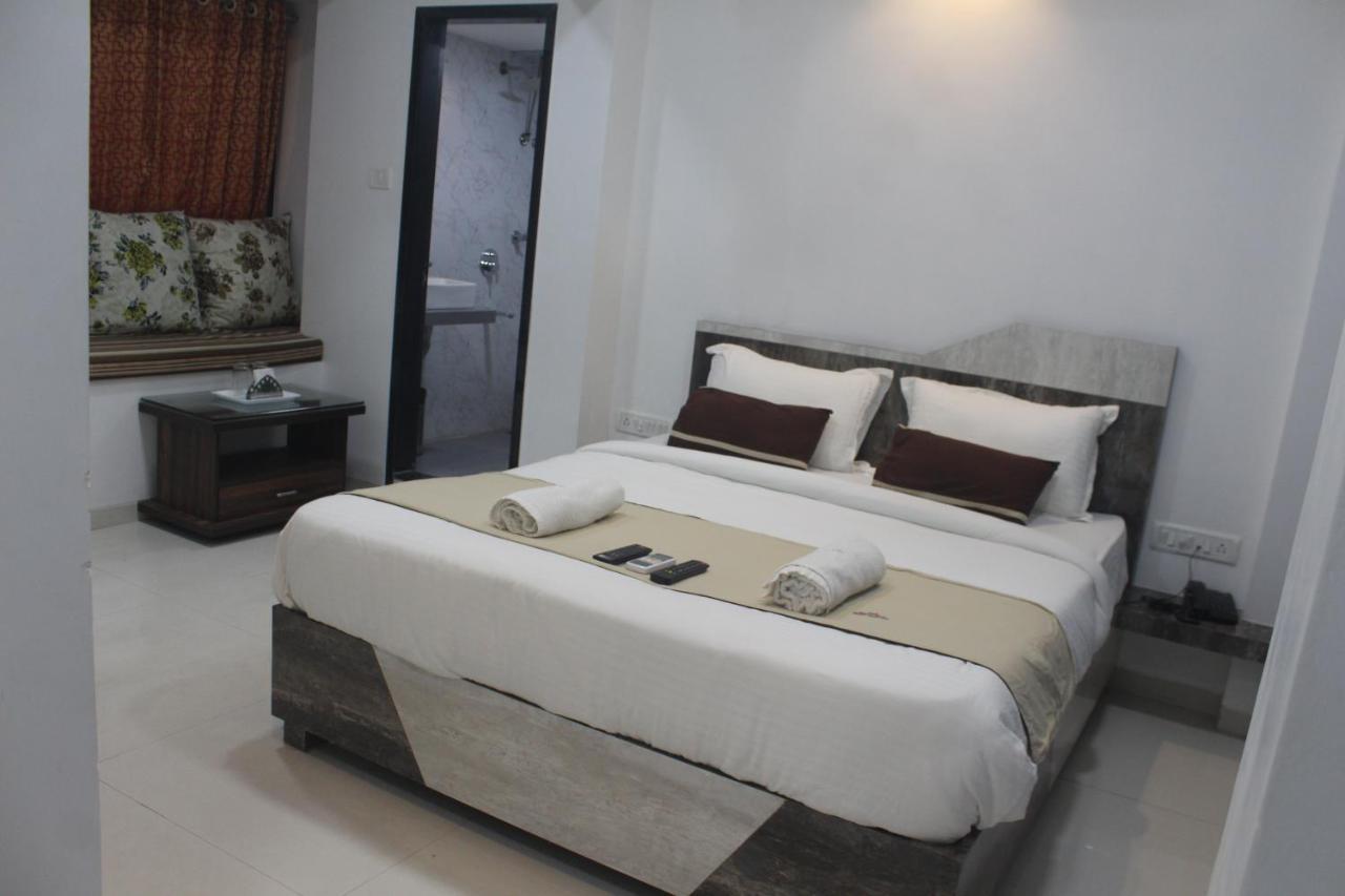 מומביי Hotel Park Inn Andheri West מראה חיצוני תמונה