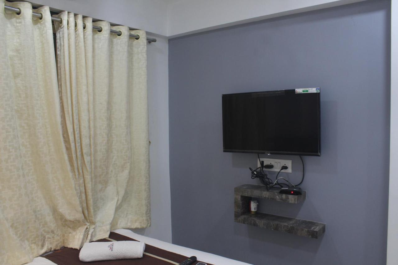 מומביי Hotel Park Inn Andheri West מראה חיצוני תמונה
