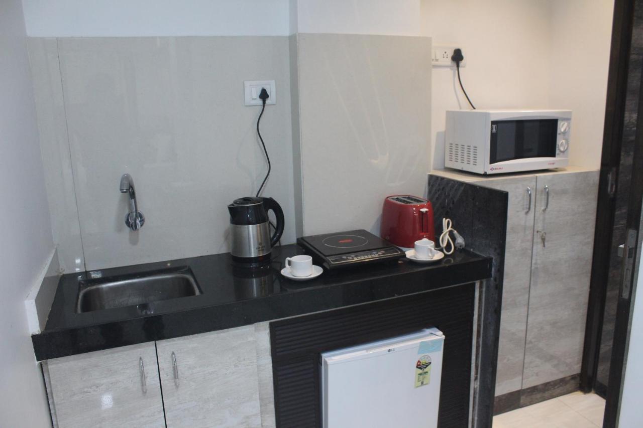 מומביי Hotel Park Inn Andheri West מראה חיצוני תמונה
