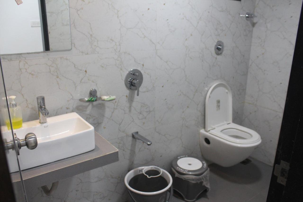 מומביי Hotel Park Inn Andheri West מראה חיצוני תמונה